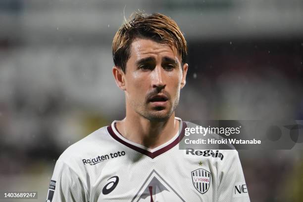 Bojan Krkic of Vissel Kobe looks on during the J.LEAGUE Meiji Yasuda J1 17th Sec. Match between Kashiwa Reysol and Vissel Kobe at SANKYO FRONTIER...