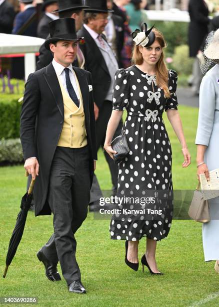 Princess Beatrice and Edoardo Mapelli Mozzi attend day 5 of Royal Ascot at Ascot Racecourse on June 18, 2022 in Ascot, England.