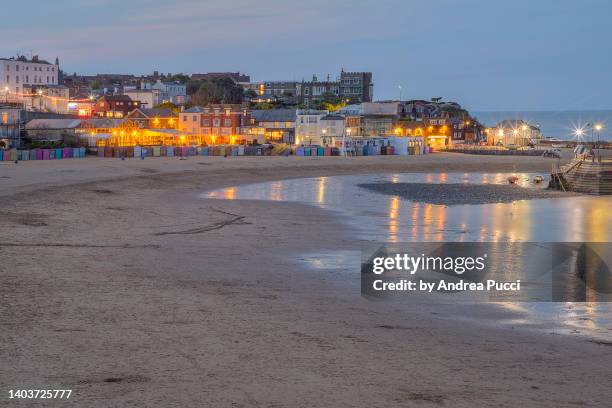 broadstairs, kent, united kingdom - broadstairs stock-fotos und bilder