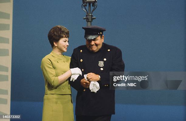 Episode 205 -- Pictured: Wisa D'Orso, Jonathan Winters -- Photo by: Gerald Smith/NBC/NBCU Photo Bank