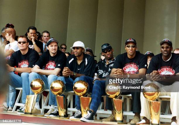 Chicago Bulls players Luc Longley, Toni Kukoc, Ron Harper, Dennis Rodman, Scottie Pippen and Michael Jordan attends a celebration of the Chicago...