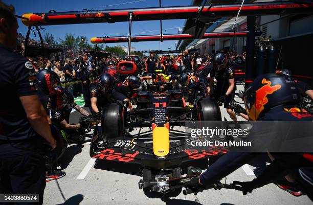 The Red Bull Racing team practice pitstops ahead of the F1 Grand Prix of Canada at Circuit Gilles Villeneuve on June 19, 2022 in Montreal, Quebec.