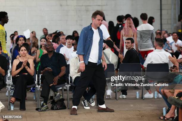 Fashion designer Jonathan Anderson acknowledges the applause of the audience at the JW Anderson fashion show during the Milan Fashion Week S/S 2023...