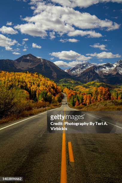 peak fall color along san juan skyway scenic byway near telluride colorado - mt wilson colorado stock pictures, royalty-free photos & images