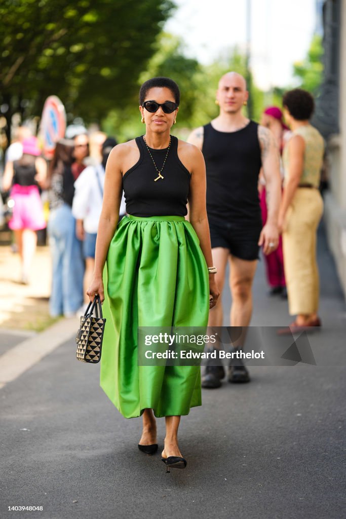 Street Style - Day 3 - 	Milan Fashion Week S/S 2023