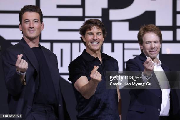 Miles Teller , Tom Cruise and Jerry Bruckheimer attend the 'Top Gun: Maverick' Press Conference at Lotte Hotel on June 20, 2022 in Seoul, South...