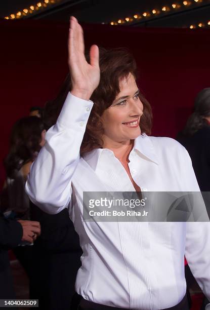 Lorraine Bracco arrives at the 53rd Emmy Awards Show, November 4, 2001 in Los Angeles, California.