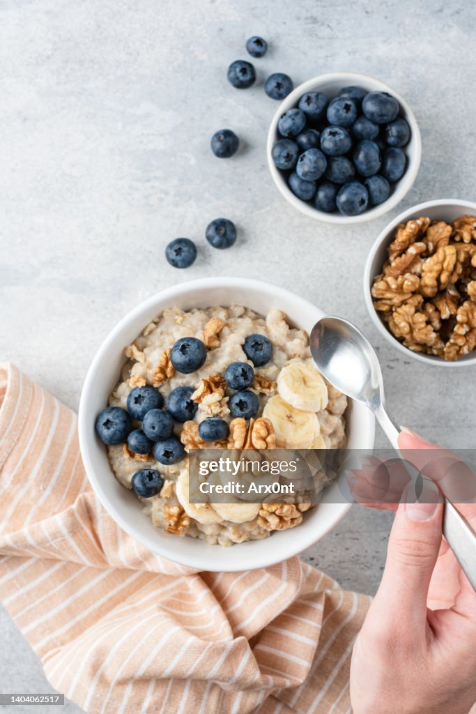 Porridge oats with blueberry banana and walnuts