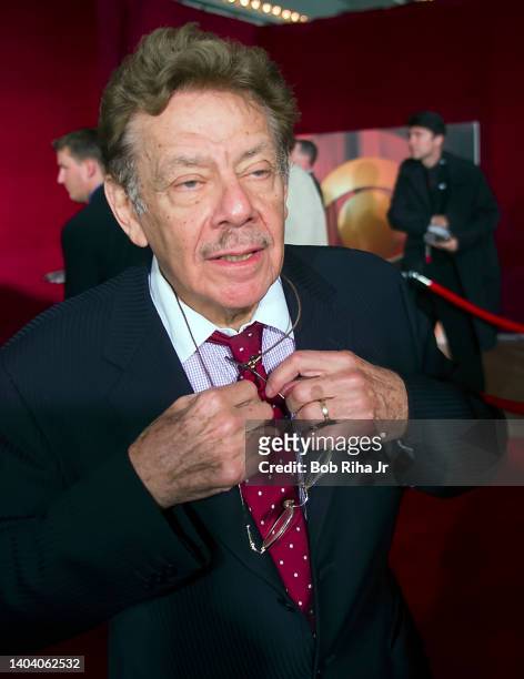 Jerry Stiller arrives at the 53rd Emmy Awards Show, November 4, 2001 in Los Angeles, California.