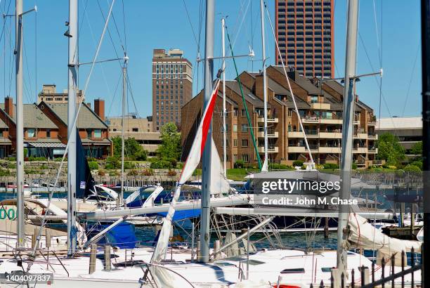 condo building at erie basin marina, buffalo, new york (usa) - waterfront stock pictures, royalty-free photos & images