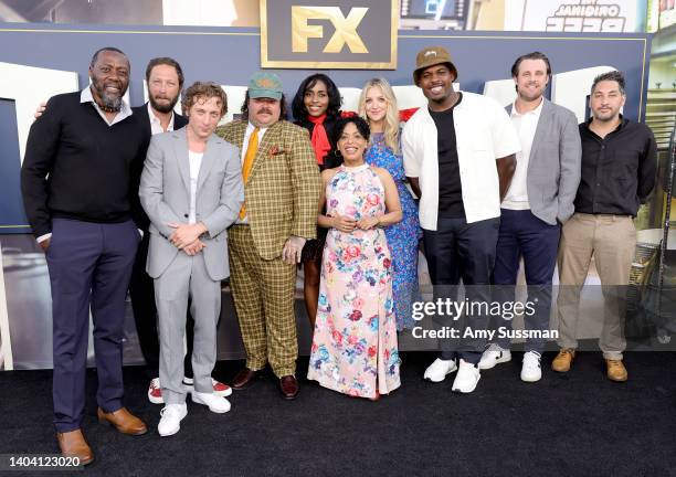 Edwin Lee Gibson, Ebon Moss-Bachrach, Jeremy Allen White, Matty Matheson, Ayo Edebiri, Liza Colón-Zayas, Abby Elliott, Lionel Boyce, Chris Witaske,...