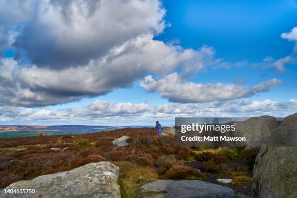 ilkley moor, west yorkshire. england uk - off the beaten path refrán en inglés fotografías e imágenes de stock