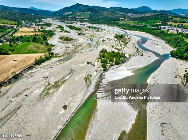 taro river in emilia romagna, italy - riverbed stock pictures, royalty-free photos & images