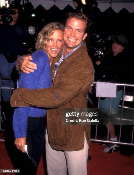 Erin Bartlett and David Chokachi at the Premiere of 'Jerry Maguire', Mann Village Theatre, Westwood.