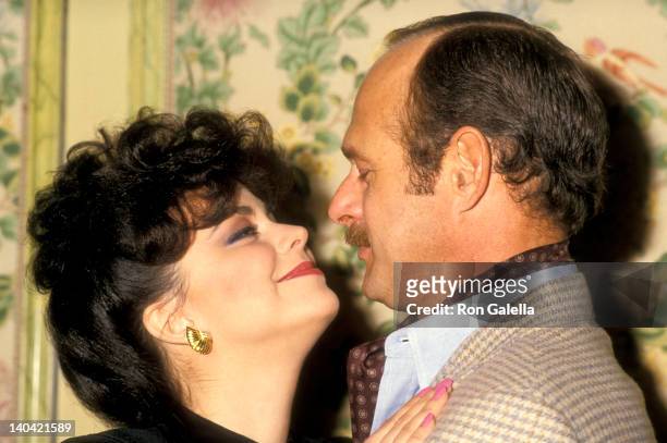 Delta Burke and Gerald McRaney at the Hollywood Women's Press Club 47th Annual Golden Apple Awards, Beverly Wilshire Hotel, Beverly Hills.