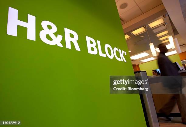 H And R H R Logo Photos and Premium High Res Pictures - Getty Images