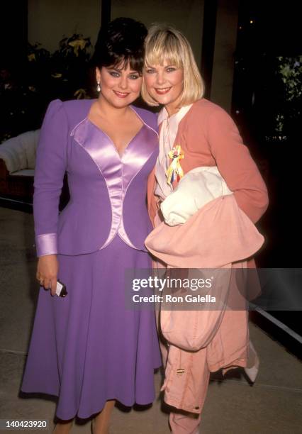 Delta Burke and Ann Jillian at the Taping of Bob Hope's TV Special 'Bob Hope's Yellow Ribbon Party' , Bob Hope's Palm Springs Home, Palm Springs.