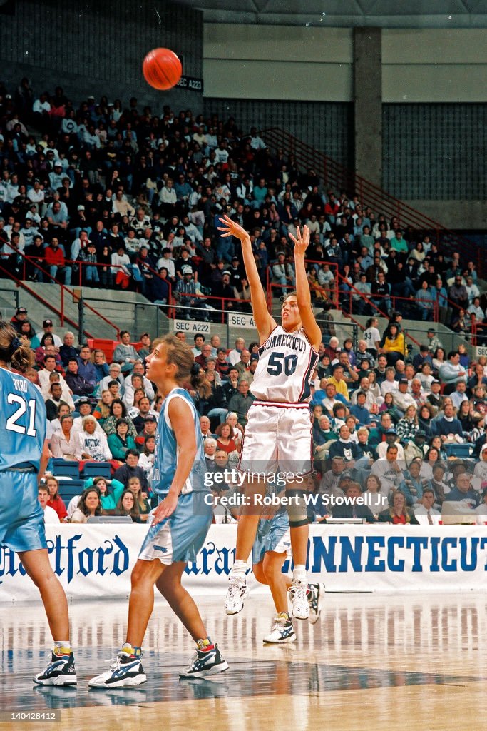 Rebecca Lobo Shoots A Jumper