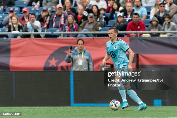 Robin Lod of Minnesota United FC brings the ball forward during a game between Minnesota United FC and New England Revolution at Gillette Stadium on...