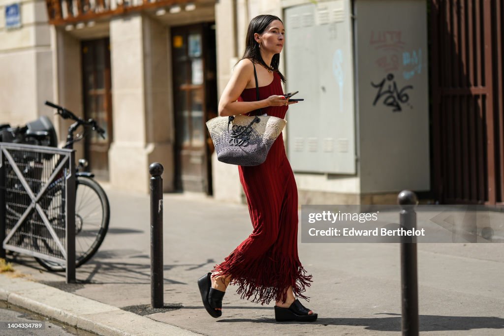 Street Style - Paris Fashion Week - Menswear Spring/Summer 2023 : Day One
