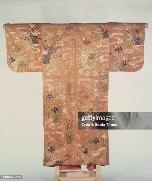 Japanese Edo Robe 79 Edo Float Stock Photos, High-Res Pictures, and Images - Getty Images