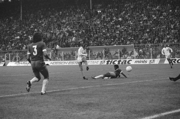 World Cup 74 Netherlands v Brazil 2-0, Neeskens and Jansen in duel with Marinho among others, July 3 sports, soccer, The Netherlands, 20th century...