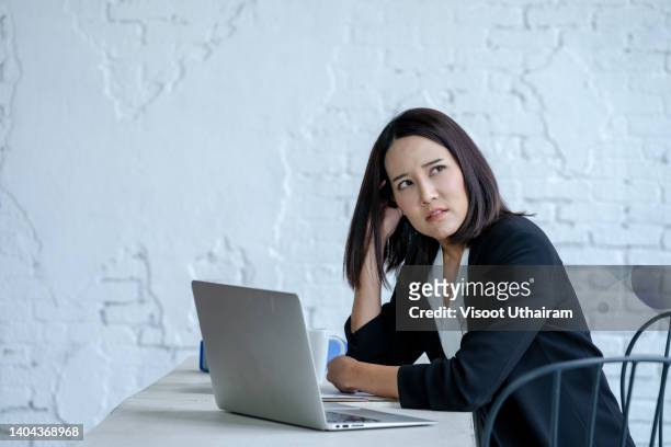 stressed businesswoman,business people stressful from conference during working. - asian woman angry foto e immagini stock