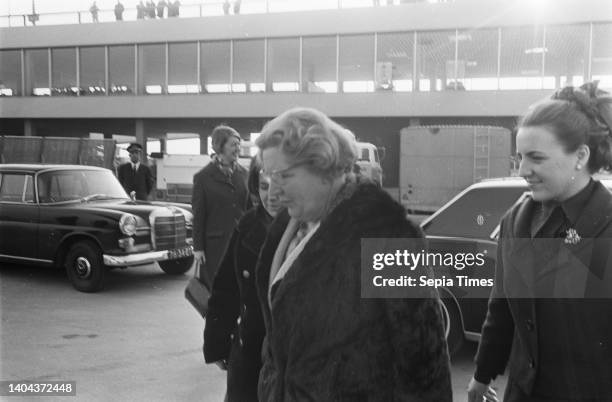 Princess Christina left for Canada at Schiphol Airport l.t.r. Princess Christina , Queen Juliana Princess Margriet /, January 5 The Netherlands, 20th...