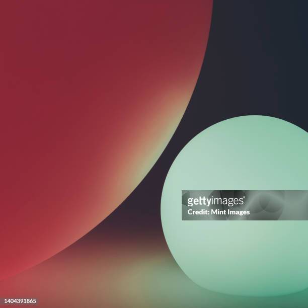 glowing and illuminated spherical coloured orbs on a black background - carré forme bidimensionnelle photos et images de collection