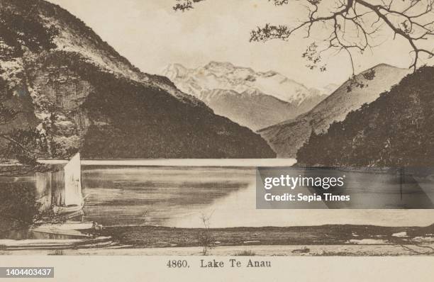 Lake Te Anau, Muir & Moodie studio, 1900-1903, Te Anau, Lake.