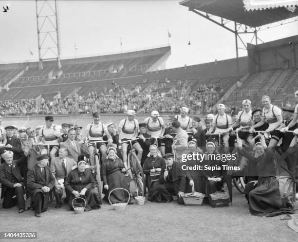 Tour de France , departure from Amsterdam, Dutch team on old bicycles, July 8 teams, sports, bicycle racing, The Netherlands, 20th century press...