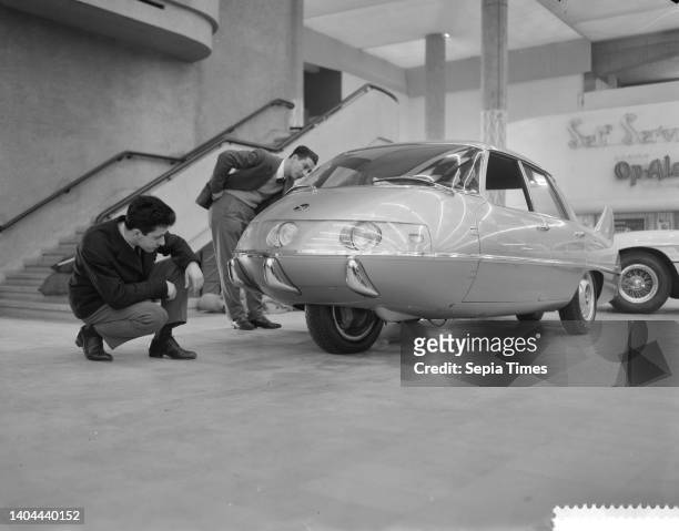 41st automobile exhibition in Brussels, new Italian design Pinin Farini, January 17 automobile exhibitions, designs, The Netherlands, 20th century...