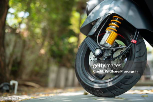 motorcycles front wheels - bike tyre stock pictures, royalty-free photos & images