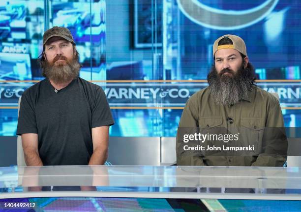 what does jep robertson do for a living - Ilustrasi 2