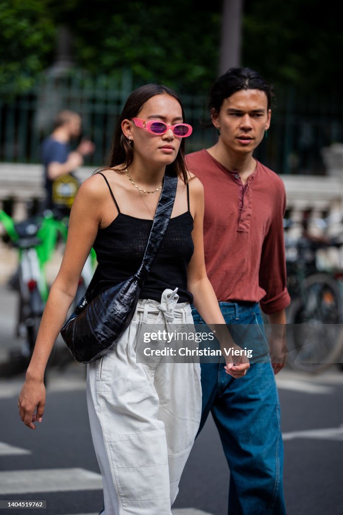 Street Style - Paris Fashion Week - Menswear Spring/Summer 2023 : Day Two