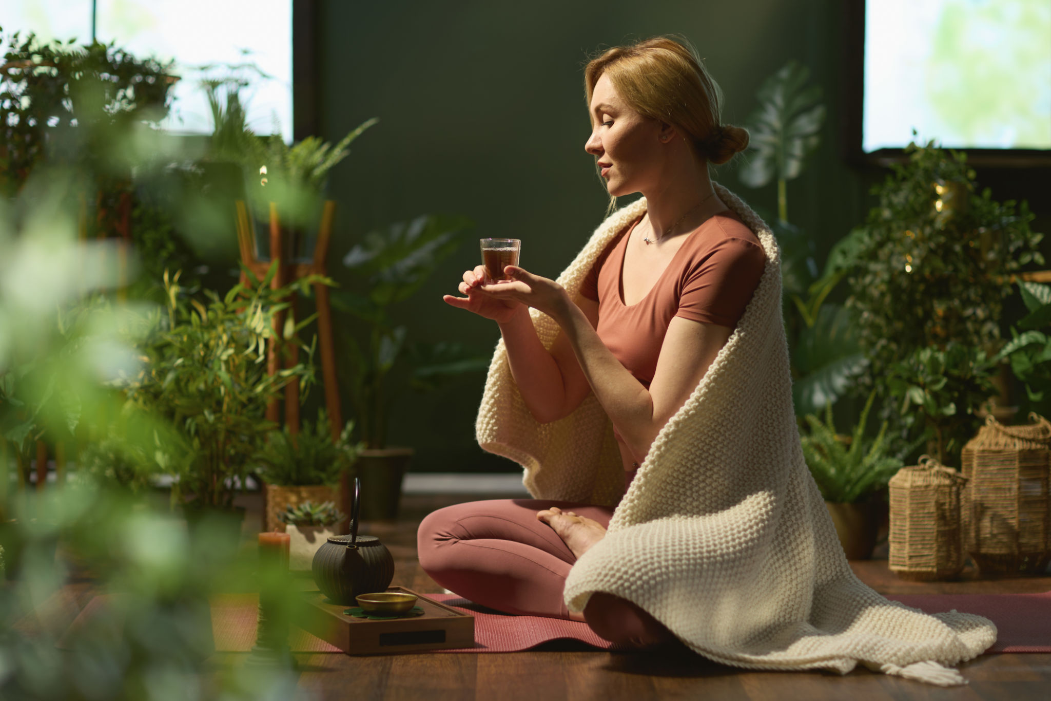 modern 30 years old woman with tea at modern green home modern 30 years old woman with tea at modern green home