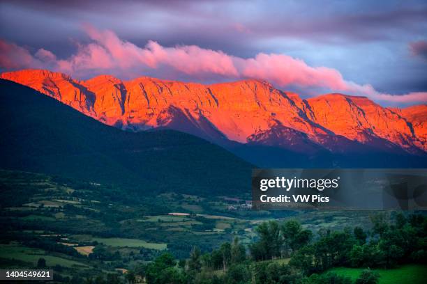 Panoramic view of the Cadí mountain range seen from Prullans village . The Sierra del Cadí or El Cadí is a mountain range in the Pre-Pyrenees located...