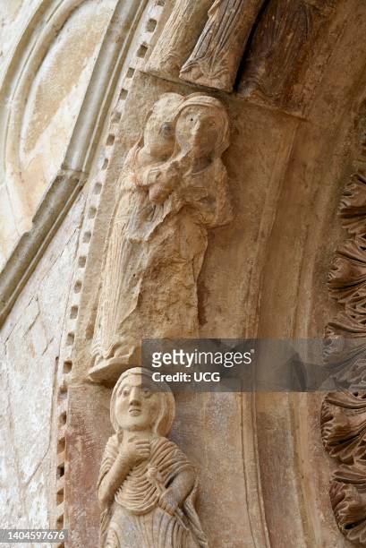 Lecce, township of Casalabate abbey of Santa Maria di Cerrate, the church, details of the entrance portal intrados.