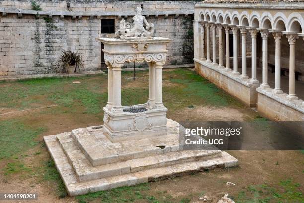 Lecce, Casalabate township of Abbey of Santa Maria di Cerrate, 16th century well.