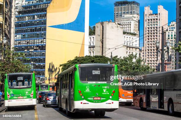 Sao Paulo, SP, Brasil, . RUA XAVIER DE TOLEDO. Tráfego de ônibus e veículos na Rua Xavier de Toledo, centro de Sao Paulo, SP. Traffic, buses,...