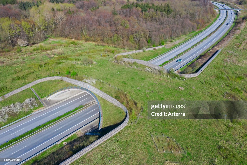 Aerial View Over Wildlife Crossing wildlife Overpass animal News aerial-view-over-wildlife-crossing-wildlife-overpass-animal-news
