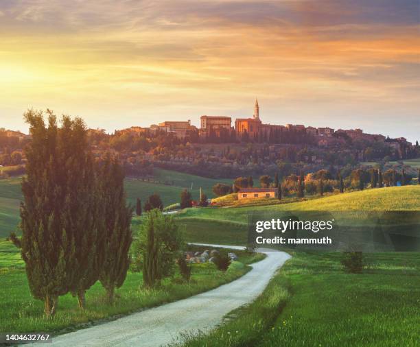 landscape in tuscany at sunset - medieval town stock pictures, royalty-free photos & images