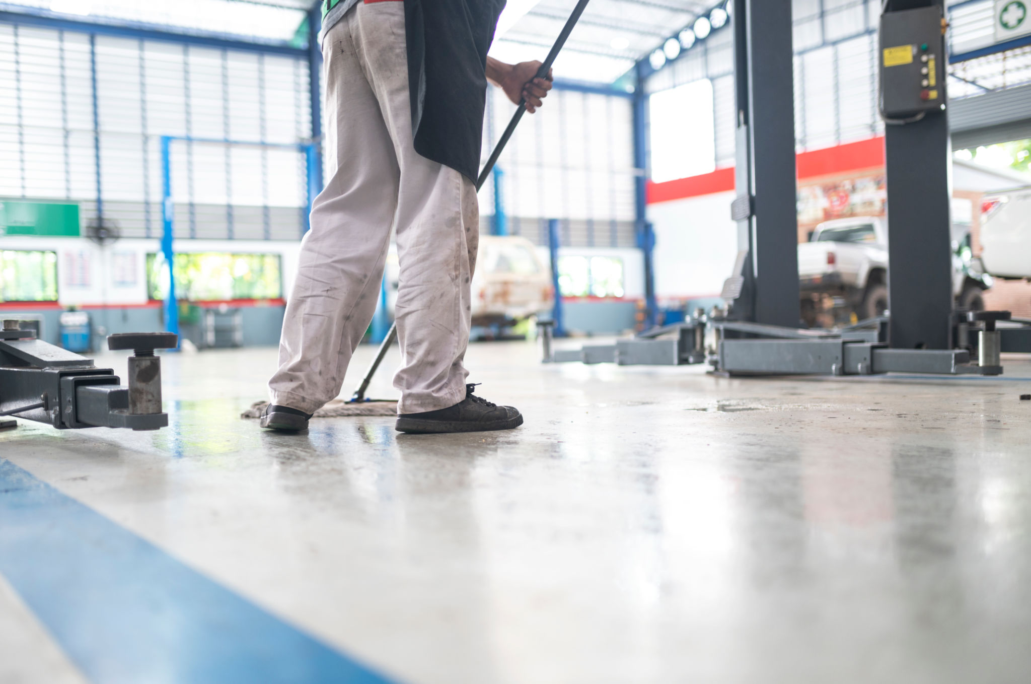 cleaning garage floor