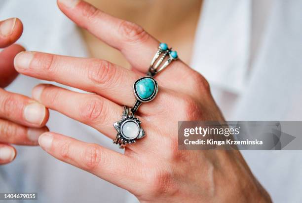 rings - finger ring stock pictures, royalty-free photos & images