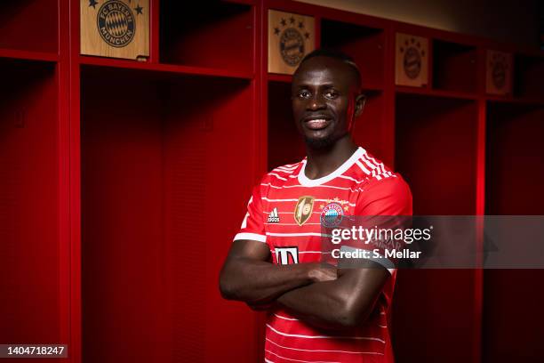 Sadio Mane poses in the dressing room after his presentation as new player of FC Bayern München at Allianz Arena on June 22, 2022 in Munich, Germany.