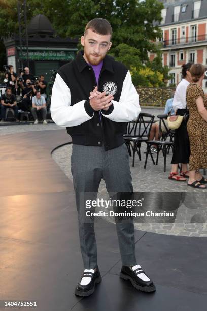 Angus Cloud attends the AMI - Alexandre Mattiussi Menswear Spring Summer 2023 show as part of Paris Fashion Week on June 23, 2022 in Paris, France.