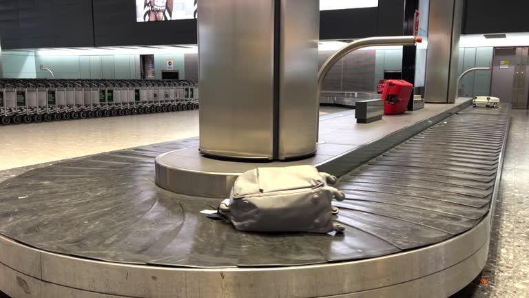 Carousel Terminals Airport Baggage Carousel Videos and HD Footage - Getty Images
