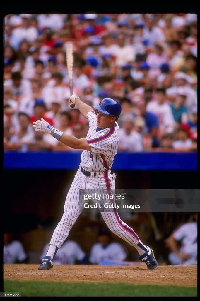 Outfielder Lenny Dykstra of the New York Mets in action during a game... News Photo Getty Images