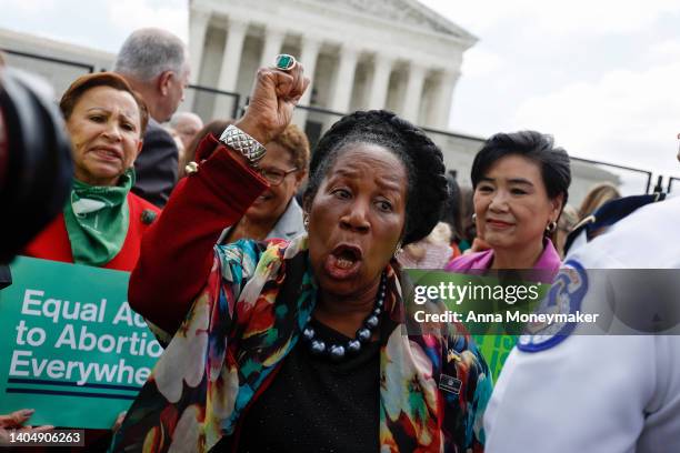 Rep. Sheila Jackson Lee speaks to Abortion-rights activists after the announcement to the Dobbs v Jackson Women's Health Organization ruling in front...