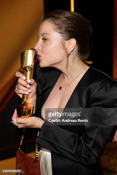 Jella Haase poses with her award during the 72nd Lola - German Film Award show at Palais am Funkturm on June 24, 2022 in Berlin, Germany.